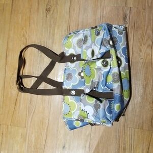 Thirty one tote w/several outside pockets great handles